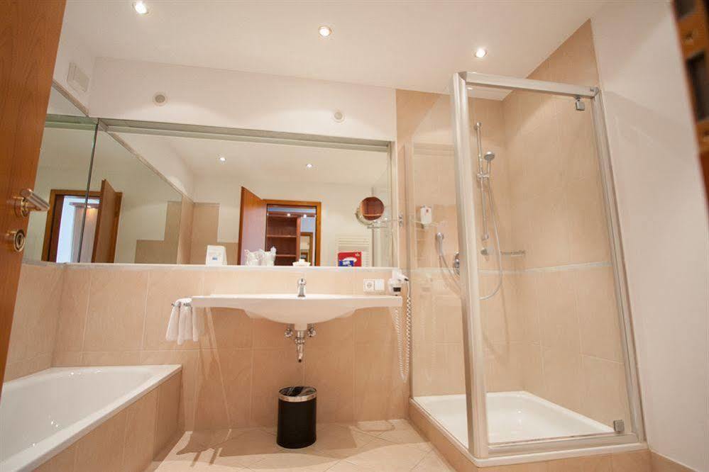 Hotel Traube Revital Wurmlingen Ngoại thất bức ảnh